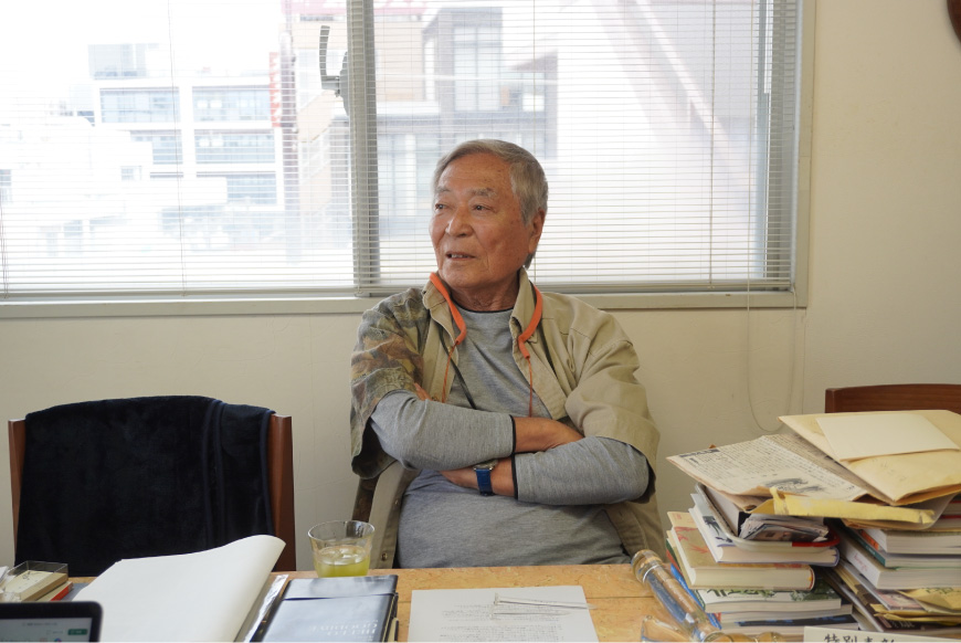 浅井愼平